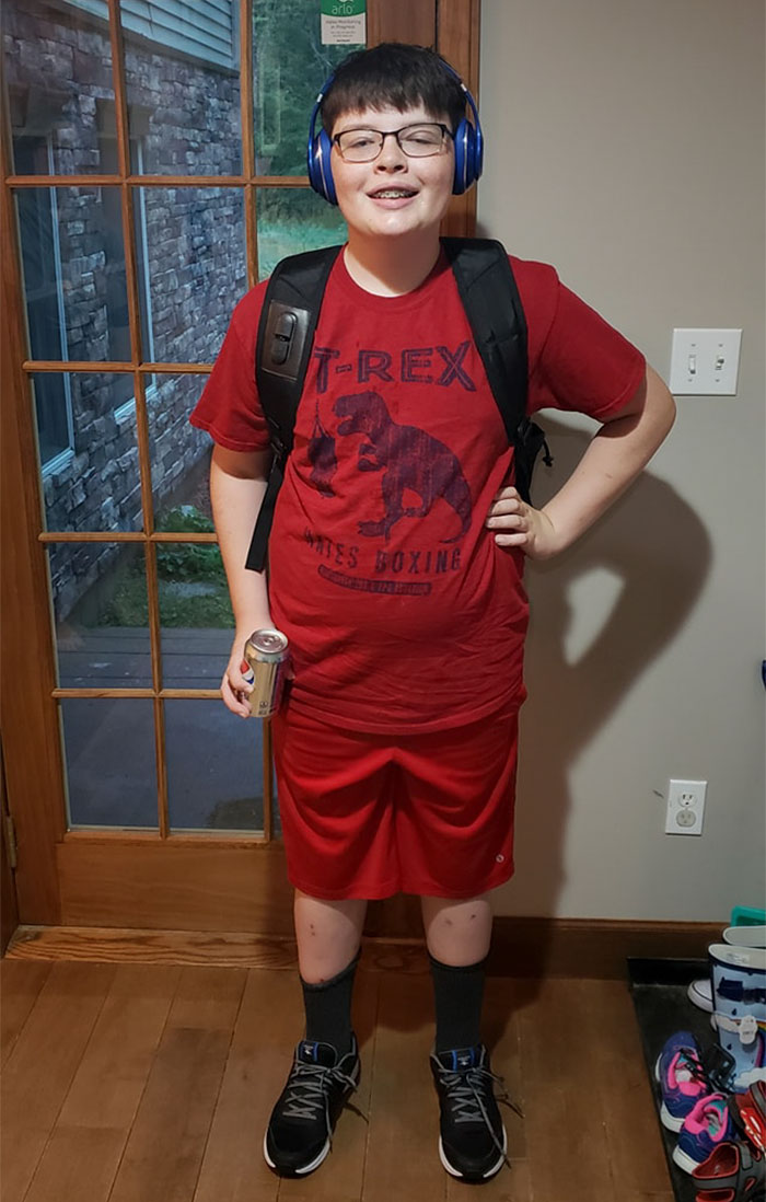 Autistic Boy Writes Moving Poem About How Odd He Is For A School Assignment, Leaves Teacher In Tears Autistic Boy Writes Moving Poem About How Odd He Is For A School Assignment, Leaves Teacher In Tears