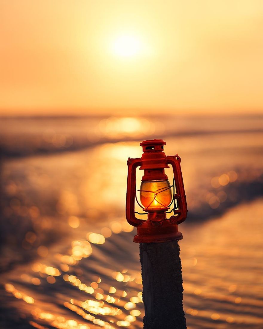 I Create Magical Images With My Old Lantern I Create Magical Images With My Old Lantern