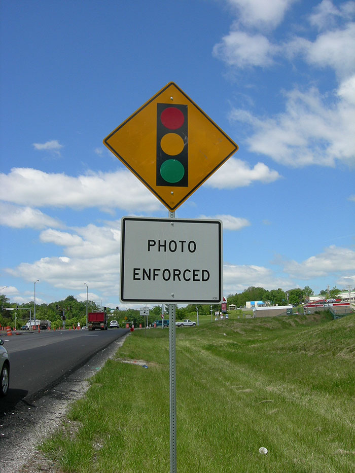 This Man Figured Out The Red Light Camera Scam And Decide To Break Them