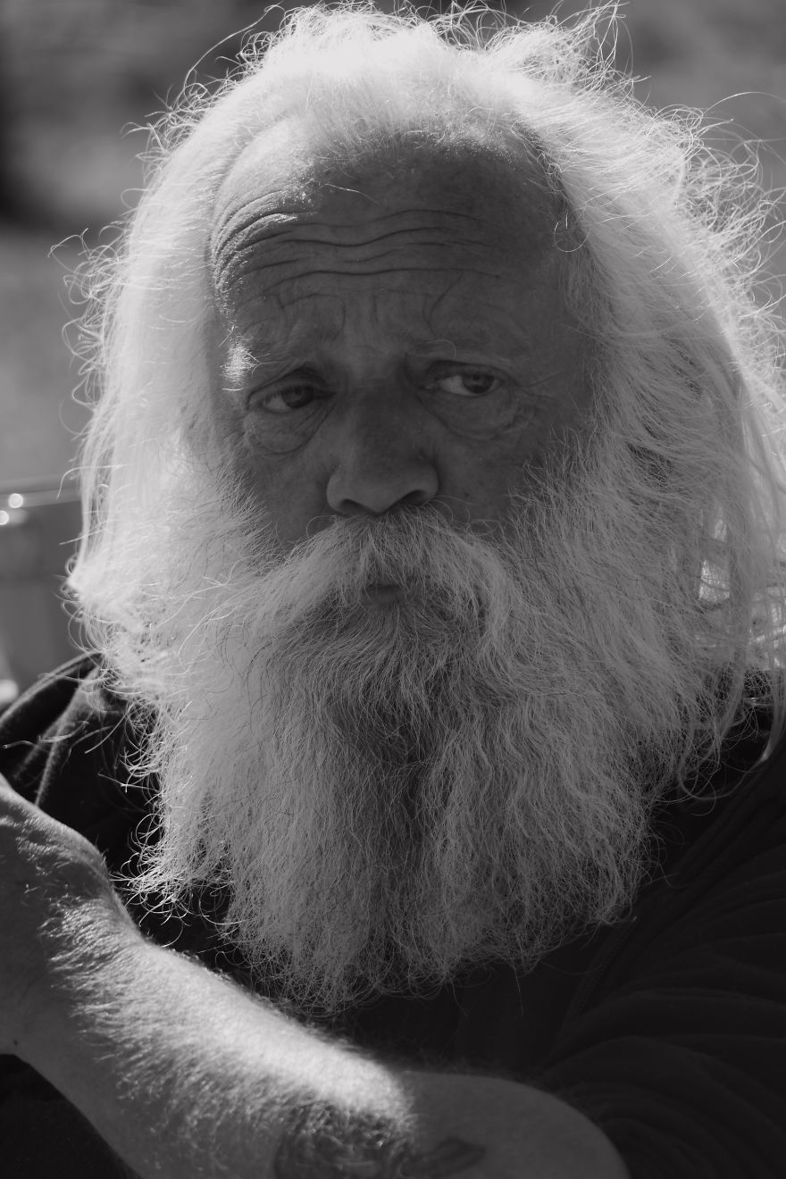 I Find Honest Beauty Everywhere And Try To Capture It In Non-Staged Portraits I Find Honest Beauty Everywhere And Try To Capture It In Non-Staged Portraits