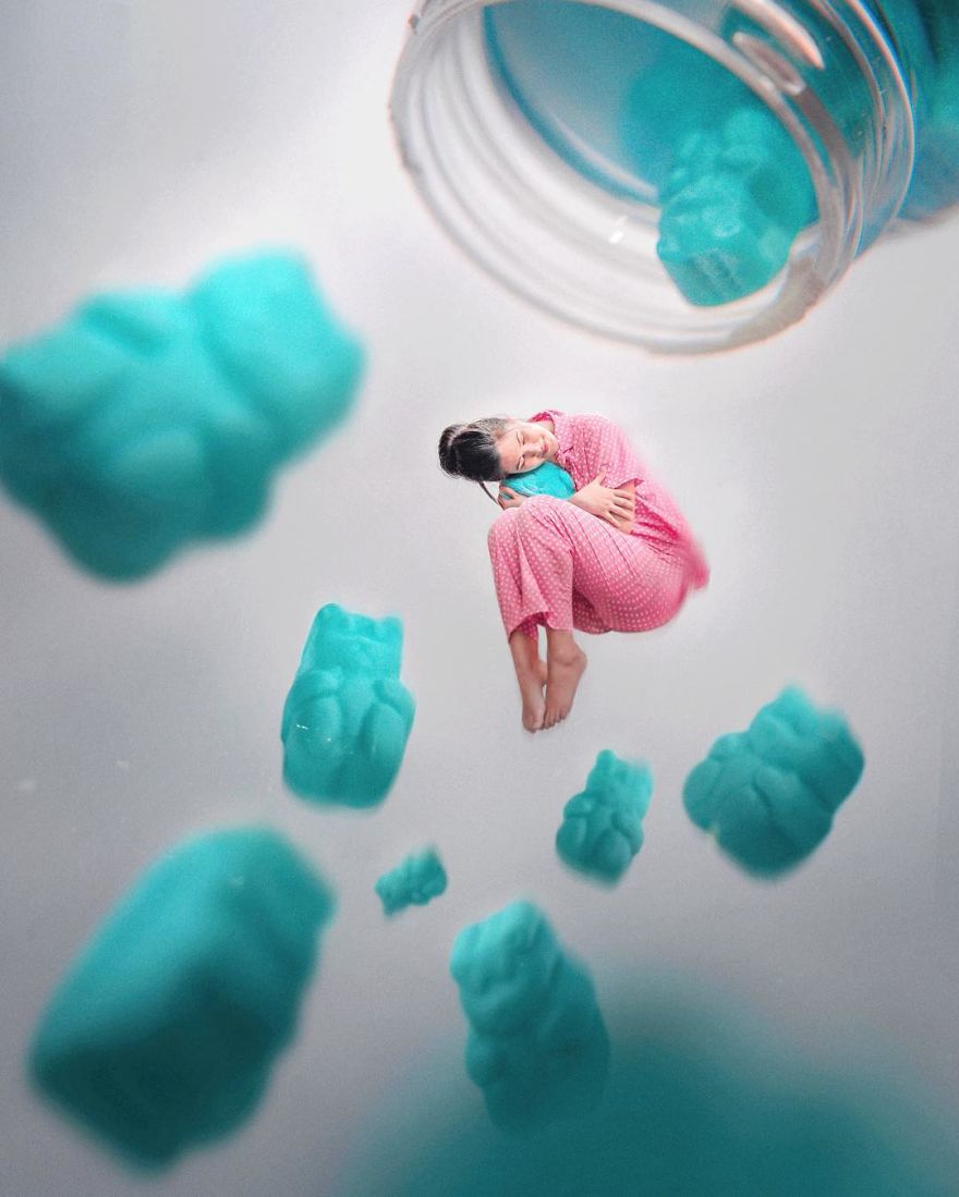 I Turn The Stories That Exist In My Head Into Reality Using Photoshop (35 Pics)