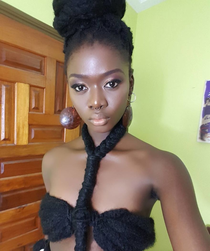 Artist Turns Her Hair Into Incredible Sculptures (New Pics) Artist Turns Her Hair Into Incredible Sculptures (New Pics)