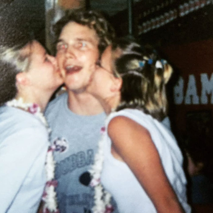 People’s Responses To Chris Pratt’s Confession That He Used To Eat Shrimp Off Of People’s Plates Are Hilarious People’s Responses To Chris Pratt’s Confession That He Used To Eat Shrimp Off Of People’s Plates Are Hilarious