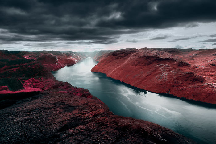 I Made A Lens Filter To Recreate Infrared Photography With My Modified Digital Camera