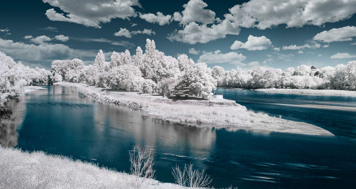I Made A Lens Filter To Recreate Infrared Photography With My Modified Digital Camera