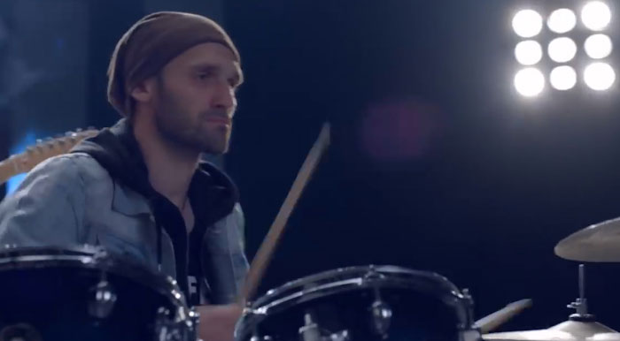 Guy Accuses Huawei Of Copying His Music Video Shot For Shot, And The Pics Speak For Themselves Guy Accuses Huawei Of Copying His Music Video Shot For Shot, And The Pics Speak For Themselves