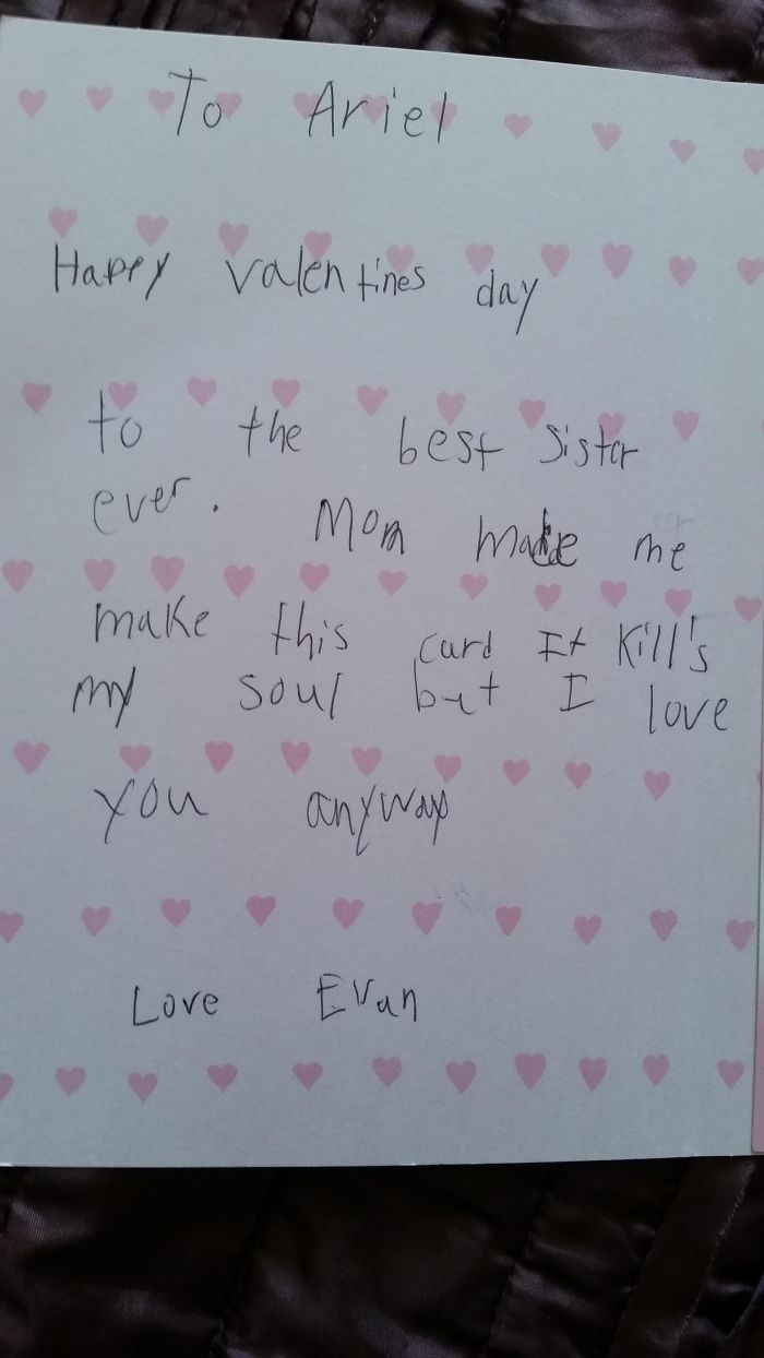 30 Hilarious Photos That Prove Siblings Are The Biggest Assholes Ever 30 Hilarious Photos That Prove Siblings Are The Biggest Assholes Ever