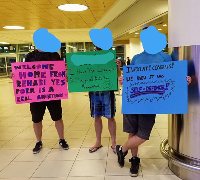 30 Hilarious Photos That Prove Siblings Are The Biggest Assholes Ever 30 Hilarious Photos That Prove Siblings Are The Biggest Assholes Ever