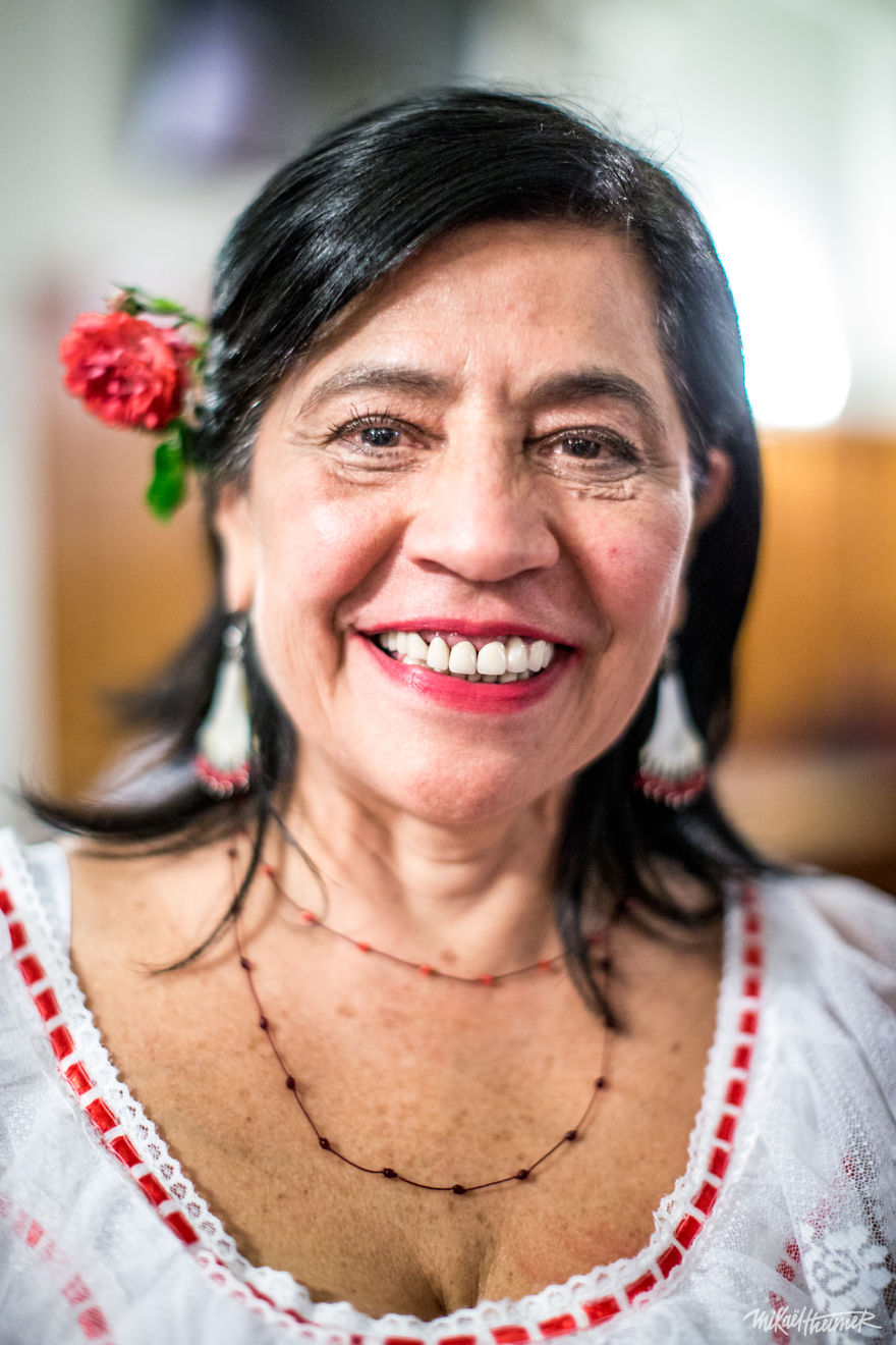 I Capture People Without Their ‘Masks’ By Getting Very Close To Them I Capture People Without Their ‘Masks’ By Getting Very Close To Them