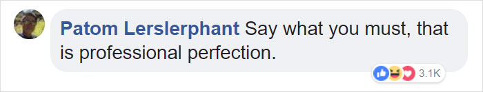 People Are Cracking Up At This Barber Who Shaved A Triangle On Client’s Head After Being Shown A Paused Video People Are Cracking Up At This Barber Who Shaved A Triangle On Client’s Head After Being Shown A Paused Video