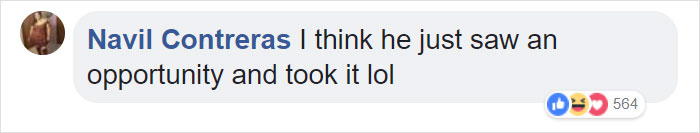 People Are Cracking Up At This Barber Who Shaved A Triangle On Client’s Head After Being Shown A Paused Video People Are Cracking Up At This Barber Who Shaved A Triangle On Client’s Head After Being Shown A Paused Video