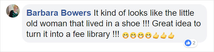 Woman Turned 110-Year-Old Dead Tree Into A Free Little Library For The Neighborhood And It Looks Magical Woman Turned 110-Year-Old Dead Tree Into A Free Little Library For The Neighborhood And It Looks Magical