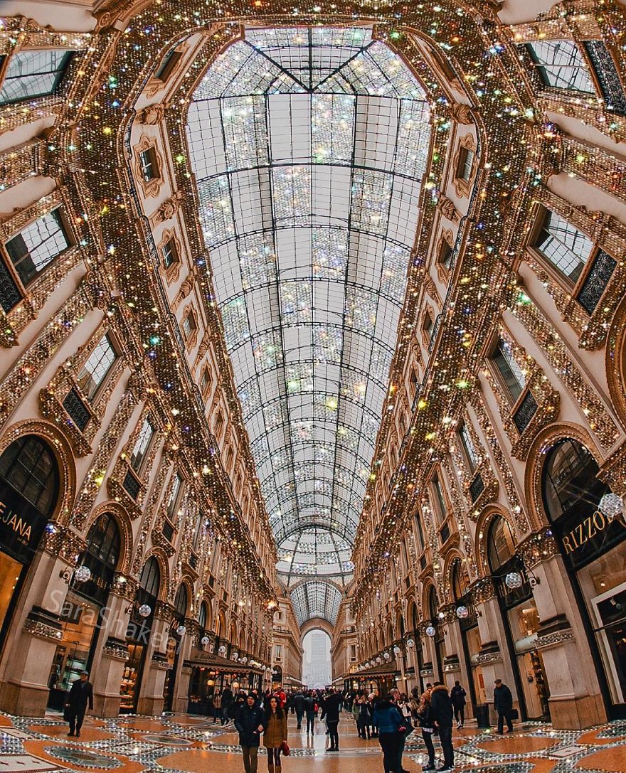 Sara Shakeel Quits Her Job As A Dentist To Start Her Career As A Glitter Artist Sara Shakeel Quits Her Job As A Dentist To Start Her Career As A Glitter Artist