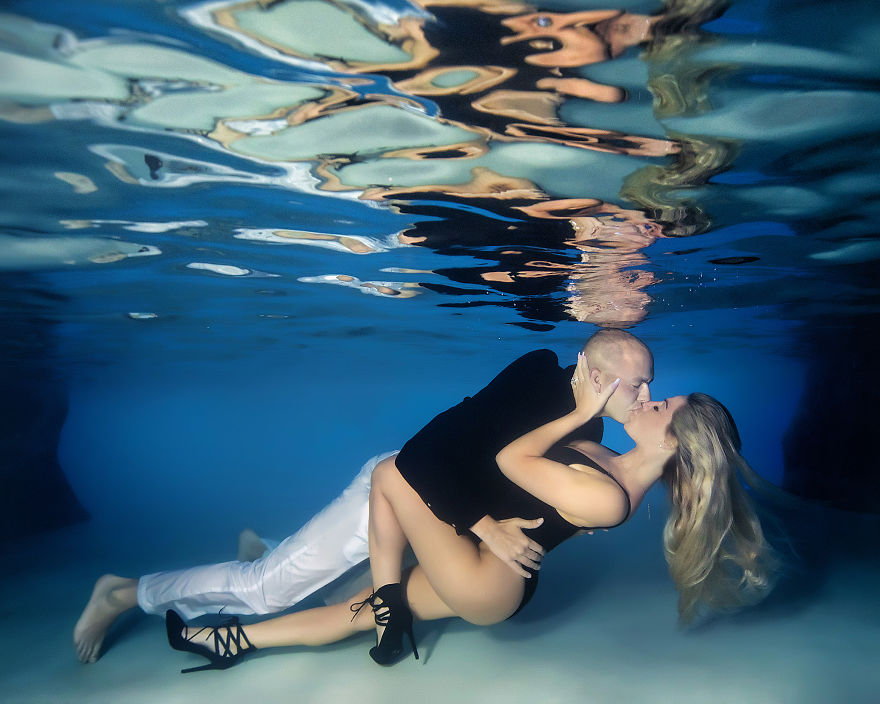 I Brought An Adventurous Couple To Exuma To Swim With Sharks, Pigs, And Stingrays I Brought An Adventurous Couple To Exuma To Swim With Sharks, Pigs, And Stingrays