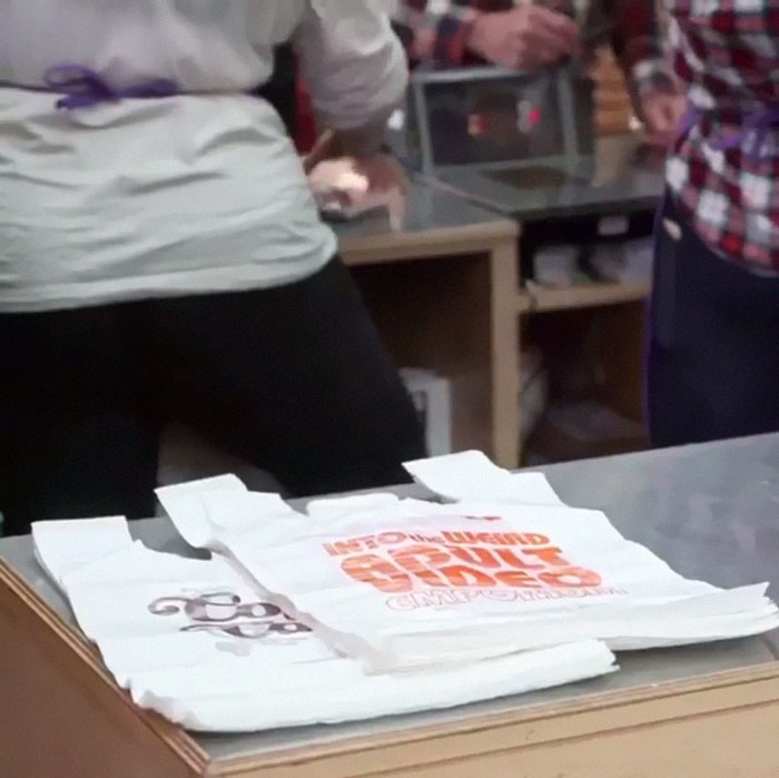 Vancouver Grocery Store Is Giving Out Embarrassing Plastic Bags To Remind Customers To Bring A Reusable Vancouver Grocery Store Is Giving Out Embarrassing Plastic Bags To Remind Customers To Bring A Reusable