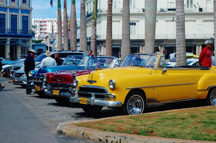 I Went To Havana And Took Pictures Of The Clash Between Touristic Cuba And Cuba We Normally Don’t See I Went To Havana And Took Pictures Of The Clash Between Touristic Cuba And Cuba We Normally Don’t See