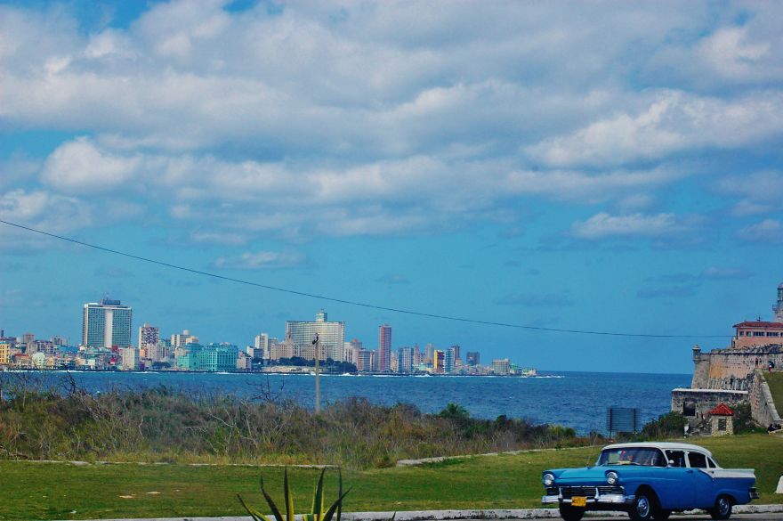 I Went To Havana And Took Pictures Of The Clash Between Touristic Cuba And Cuba We Normally Don’t See I Went To Havana And Took Pictures Of The Clash Between Touristic Cuba And Cuba We Normally Don’t See