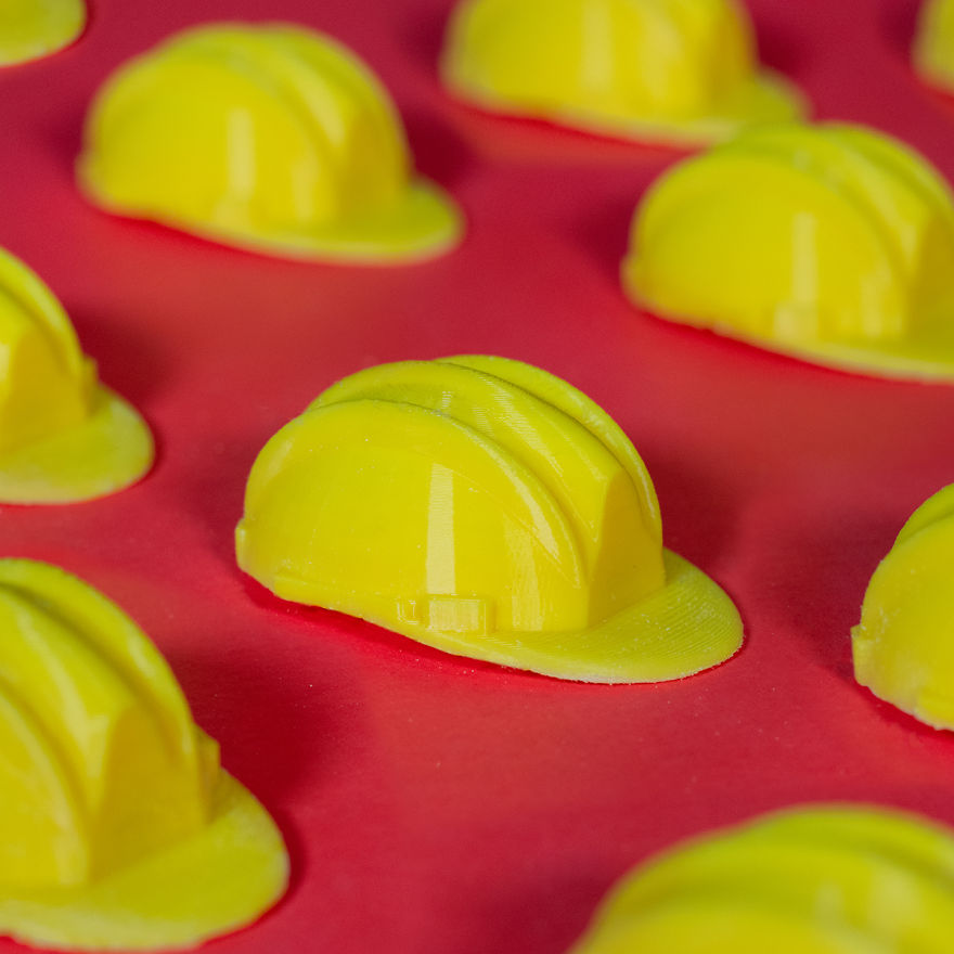 10 New Inventions That Solve Nonexistent Problems In Your Life 10 New Inventions That Solve Nonexistent Problems In Your Life