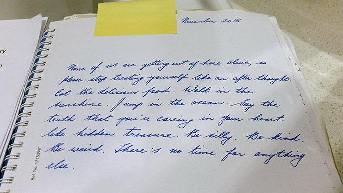 44 Truly Inspiring Quotes Left By Strangers In The Most Unexpected Places