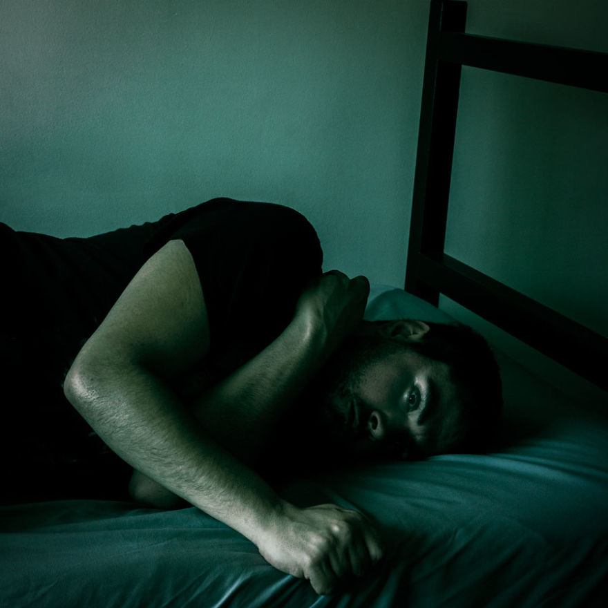 Clinging To Catastrophe: Using Art As Therapy Clinging To Catastrophe: Using Art As Therapy