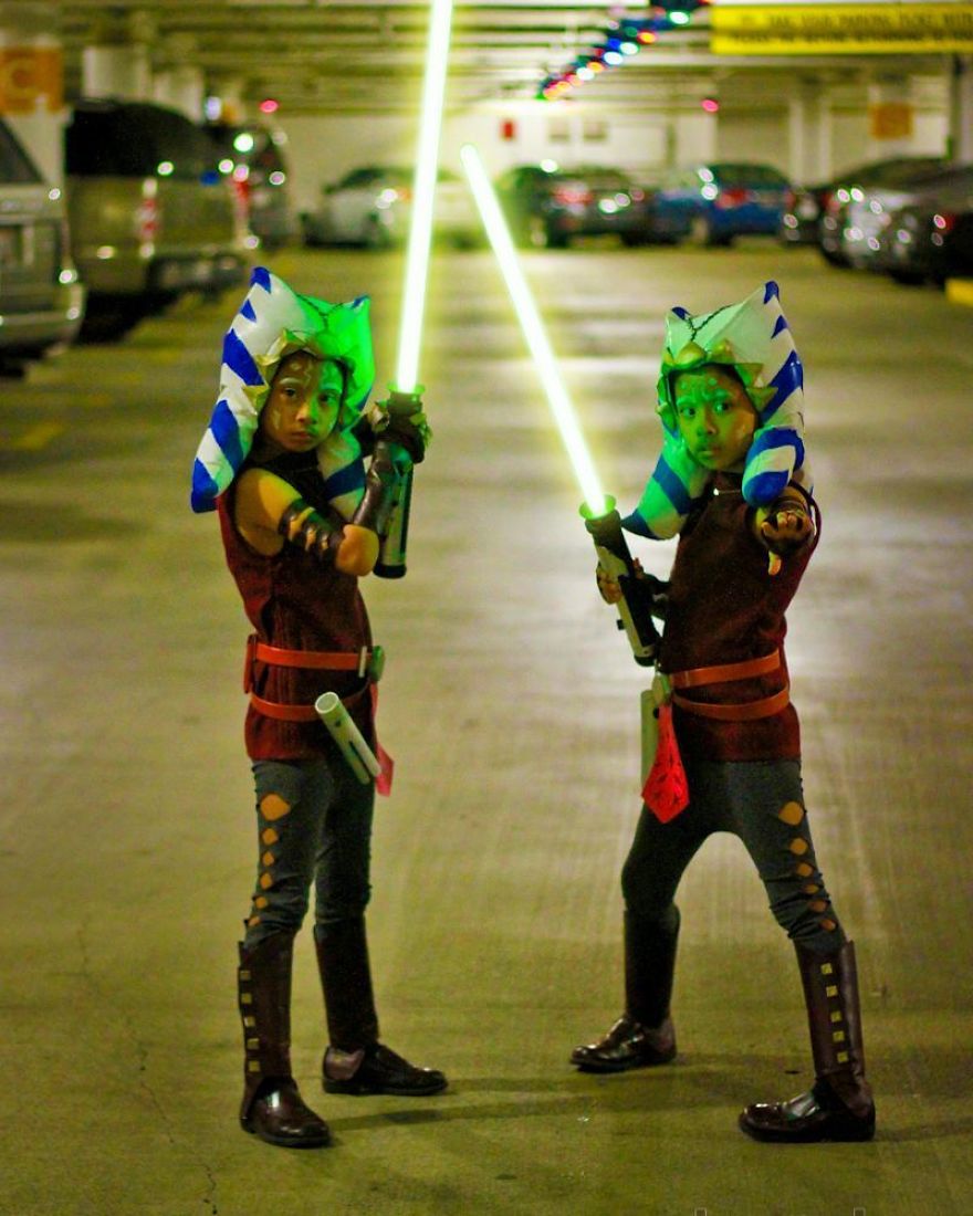 11-Year-Old Twins Chieko And Chihiro Impress With Their Cosplays And Here Are 19 Pics Of It 11-Year-Old Twins Chieko And Chihiro Impress With Their Cosplays And Here Are 19 Pics Of It