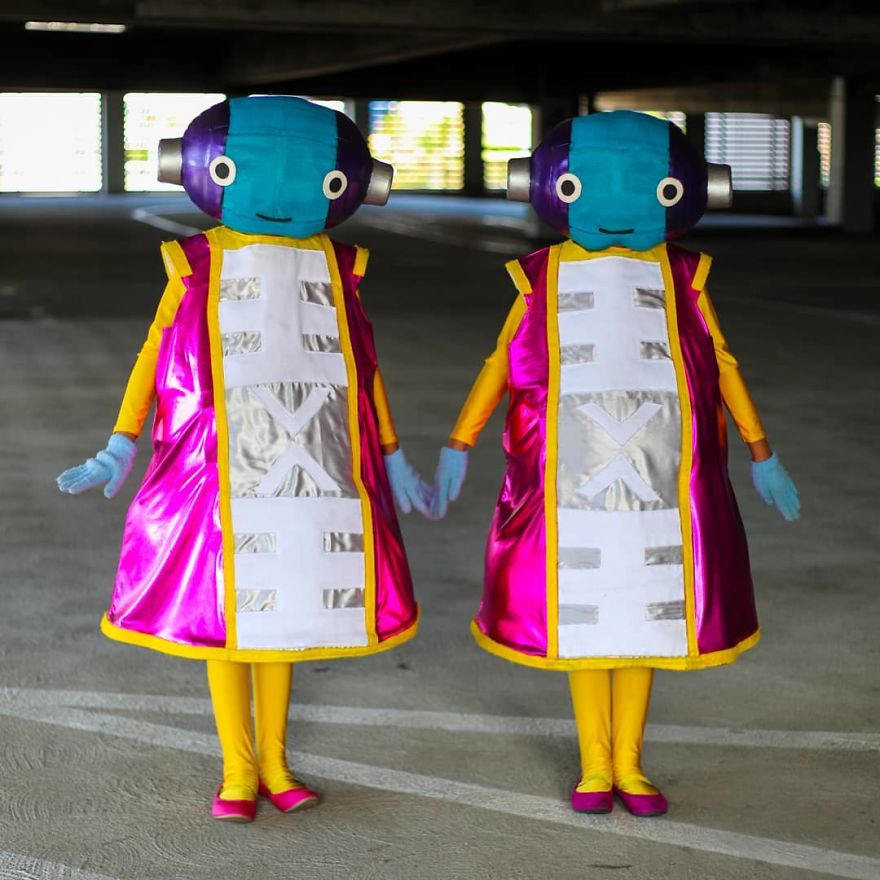 11-Year-Old Twins Chieko And Chihiro Impress With Their Cosplays And Here Are 19 Pics Of It 11-Year-Old Twins Chieko And Chihiro Impress With Their Cosplays And Here Are 19 Pics Of It