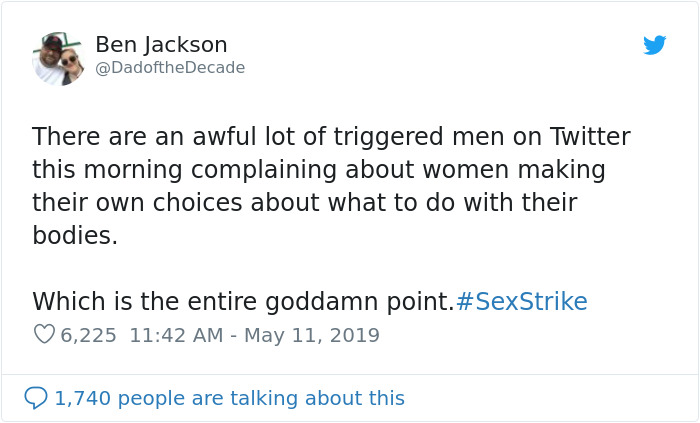 Women Are Encouraging #SexStrike To Protest Abortion Laws And People Are Divided Women Are Encouraging #SexStrike To Protest Abortion Laws And People Are Divided