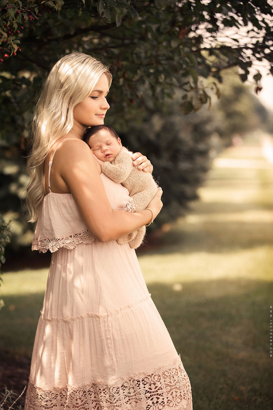 Happiness Has Many Faces, What Your Happiness Looks Like? Happiness Has Many Faces, What Your Happiness Looks Like?