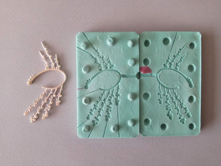 How I Designed And Made A Berries Ear Cuff How I Designed And Made A Berries Ear Cuff