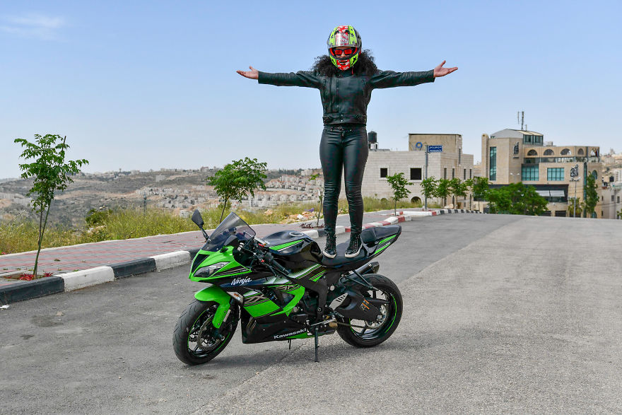 Females Bikers In Middle East Females Bikers In Middle East