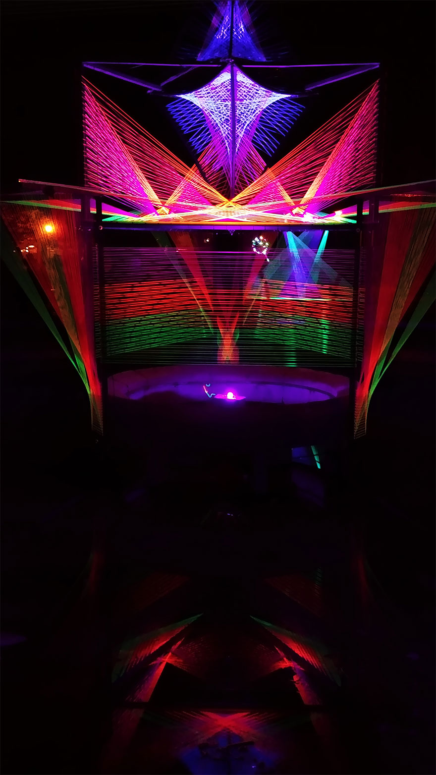 We Make String Installations With Tens Of Thousands Of Intersecting Straight Lines We Make String Installations With Tens Of Thousands Of Intersecting Straight Lines