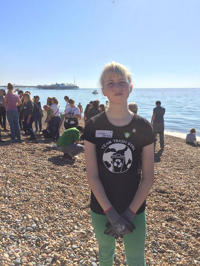 13-Years-Old Girl Gets Juice Thrown At Her Face, Punched And Even Shown A Knife By Schoolmates Only For Picking Up Litter