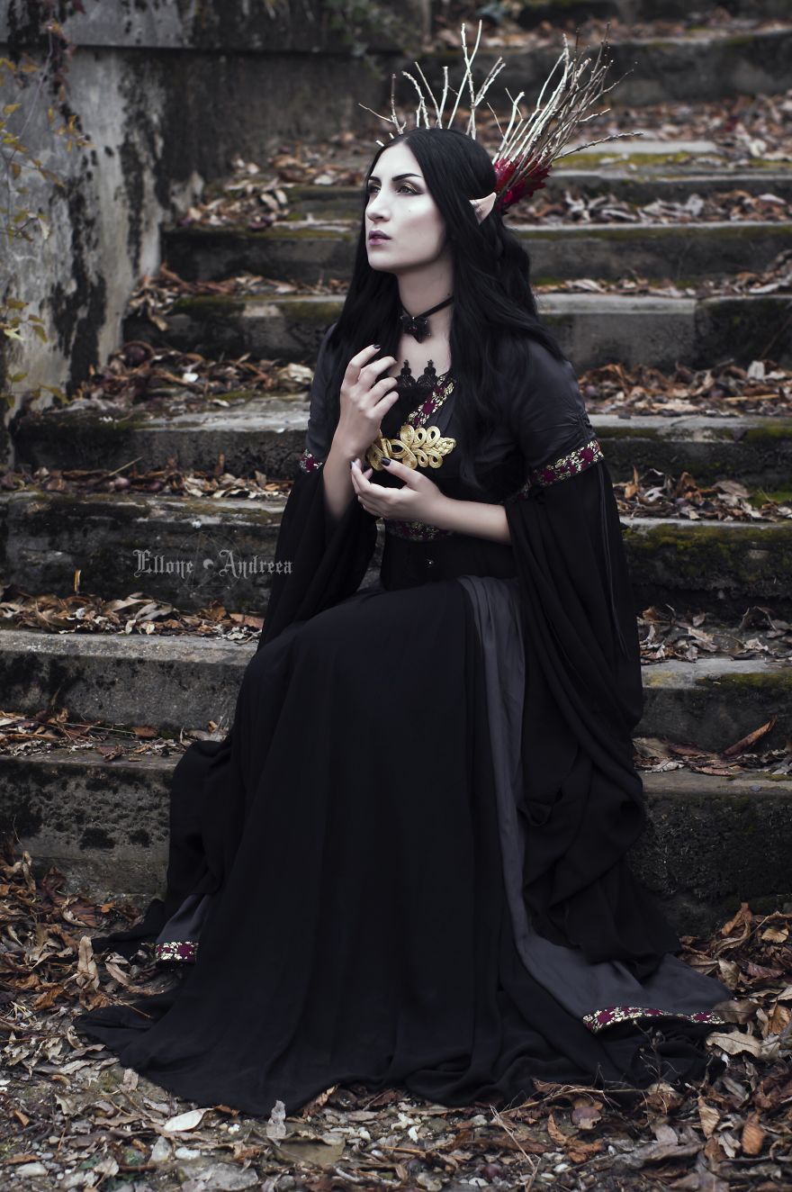 This Artist From Romania Brings All Our Gothic Fantasies To Life This Artist From Romania Brings All Our Gothic Fantasies To Life