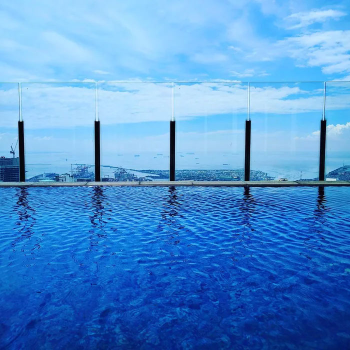 Water Cascades Down From The Rooftop Of A Skyscraper As A 6.1 Magnitude Earthquake Hits Manila Water Cascades Down From The Rooftop Of A Skyscraper As A 6.1 Magnitude Earthquake Hits Manila
