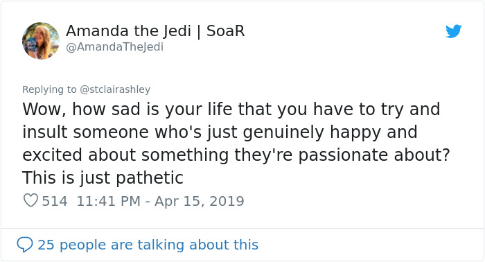 Someone Tweets About Super Hero Fans Being Undateable, So This Woman Reveals The Toxicity Surrounding Men Someone Tweets About Super Hero Fans Being Undateable, So This Woman Reveals The Toxicity Surrounding Men