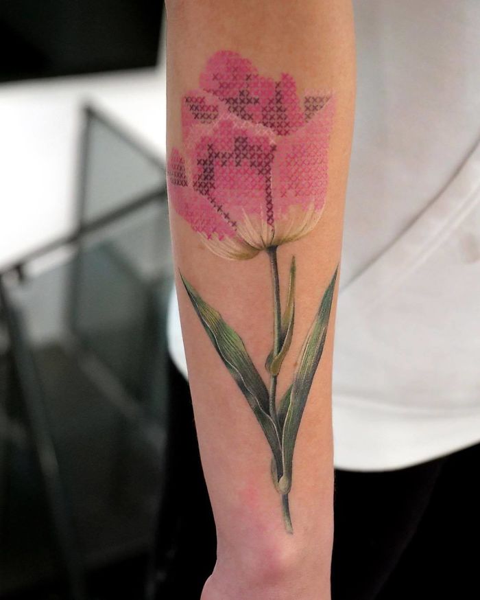 Apparently, Embroidery Tattoos Are A Thing And It Looks Cooler Than It Sounds (30 Pics) Apparently, Embroidery Tattoos Are A Thing And It Looks Cooler Than It Sounds (30 Pics)