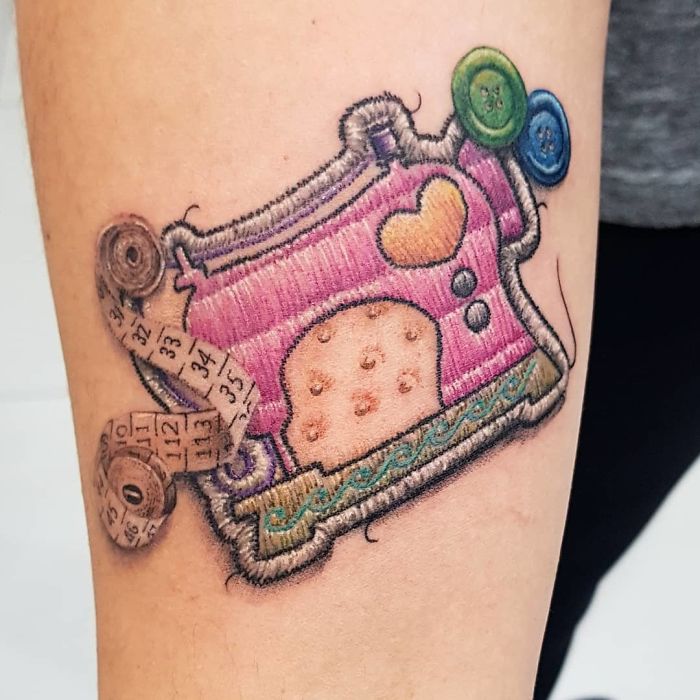 Apparently, Embroidery Tattoos Are A Thing And It Looks Cooler Than It Sounds (30 Pics) Apparently, Embroidery Tattoos Are A Thing And It Looks Cooler Than It Sounds (30 Pics)