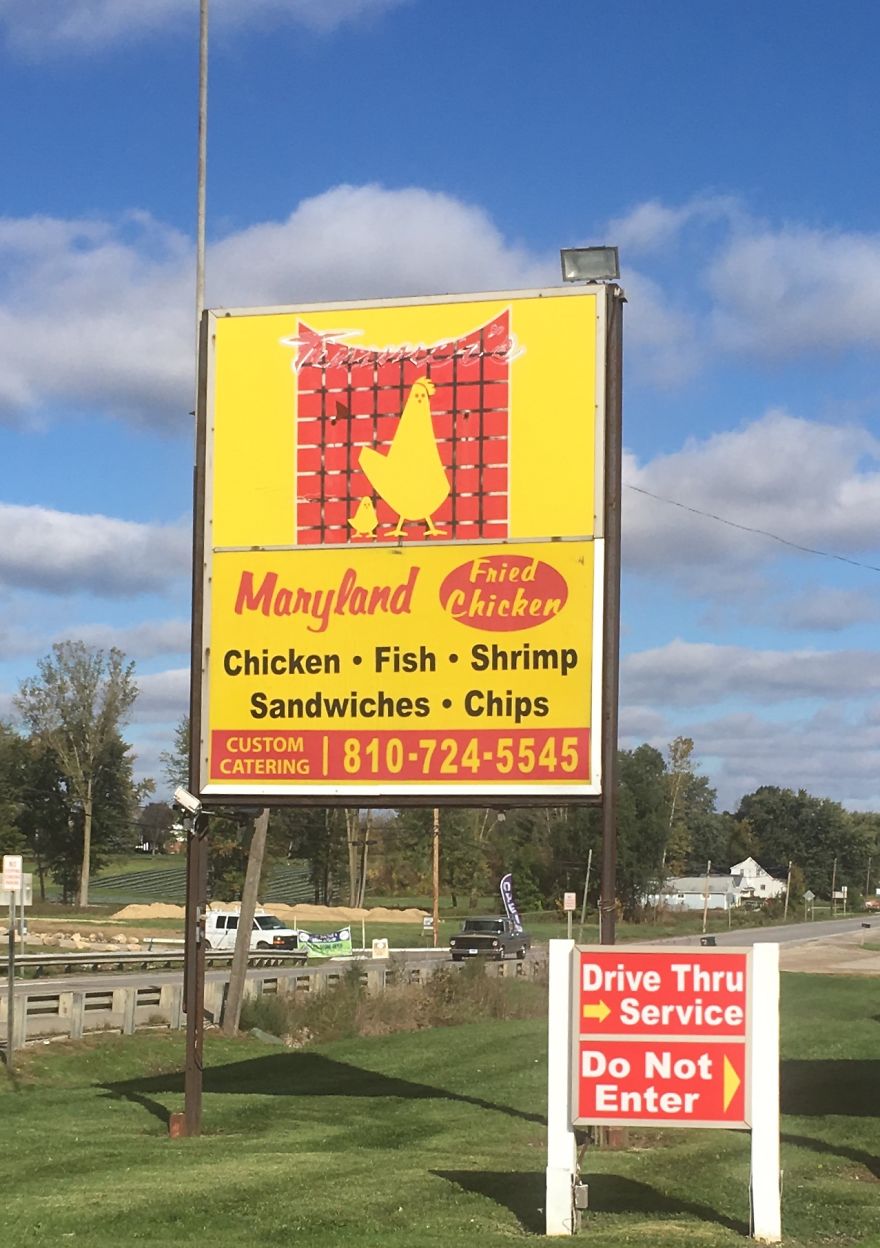 I Track Down And Eat At The Last Surviving Locations Of Nearly Defunct Restaurant Chains