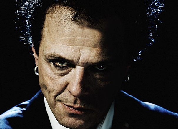 Artist Points Out The Mistakes Beginner Artists Make Because They Draw With Their Brain, Not Their Eyes Artist Points Out The Mistakes Beginner Artists Make Because They Draw With Their Brain, Not Their Eyes