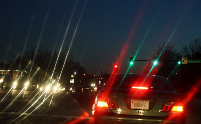 Photos Comparing Astigmatism vs. Normal Sight Went Viral Photos Comparing Astigmatism vs. Normal Sight Went Viral