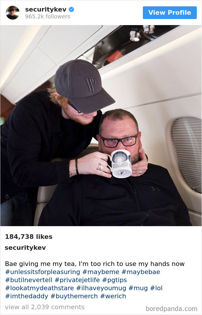Ed Sheeran’s Security Guard Has An Instagram With 853K Followers, And It’s Better Than His Boss’s Ed Sheeran’s Security Guard Has An Instagram With 853K Followers, And It’s Better Than His Boss’s