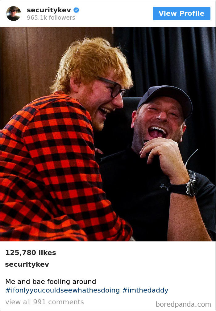 Ed Sheeran’s Security Guard Has An Instagram With 853K Followers, And It’s Better Than His Boss’s Ed Sheeran’s Security Guard Has An Instagram With 853K Followers, And It’s Better Than His Boss’s
