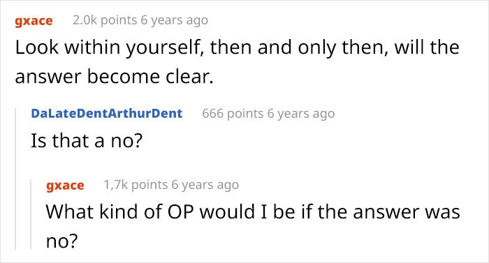 People Can&#8217;t Understand How This Guy Took A Photo Of Both Of His Hands, He Explains It With Even More &#8216;Unexplainable&#8217; Pictures