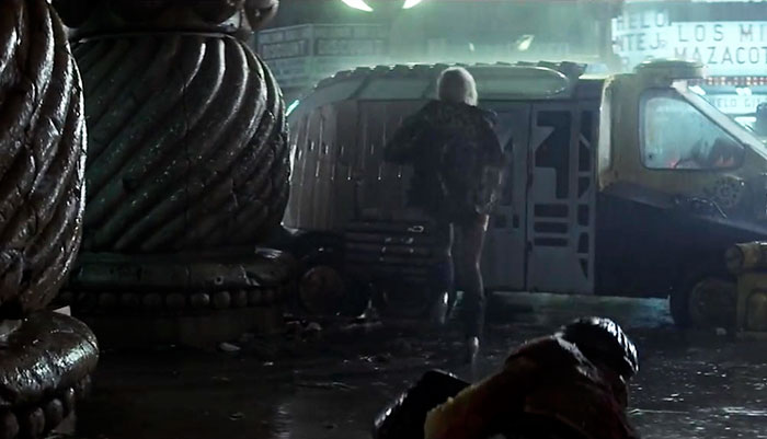 30 Movie Bloopers That Were So Good, They Made The Final Cut 30 Movie Bloopers That Were So Good, They Made The Final Cut