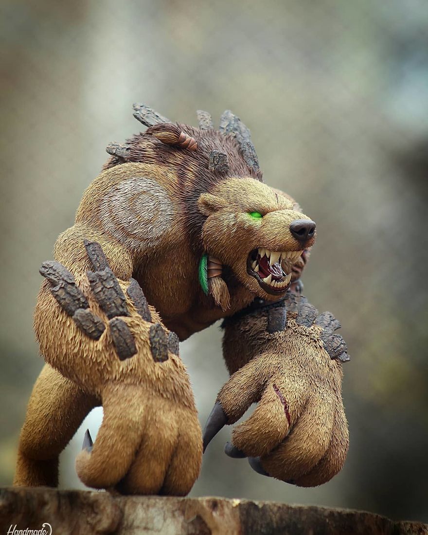 I Craft Magical Creatures Straight Out Of World Of Warcraft Which Take About 2 Months To Make