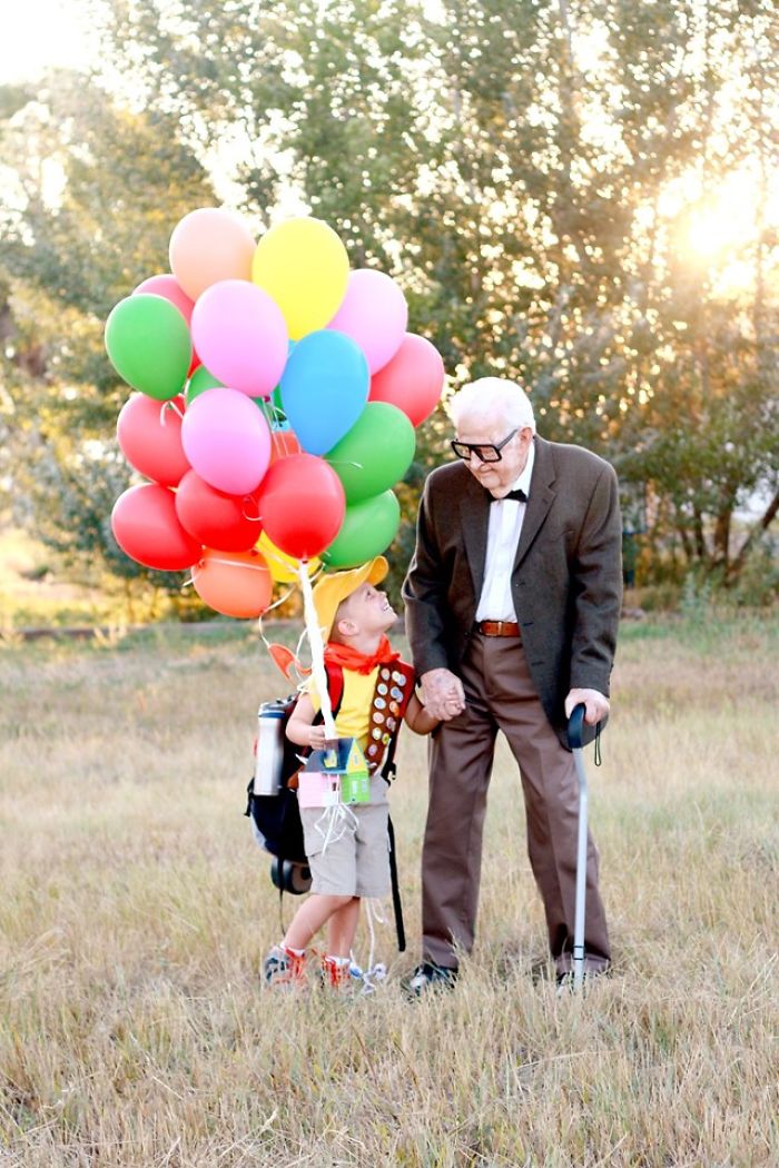 Mom Thought She Won&#8217;t Live To See Her Kids Turning 5, Celebrates It With &#8216;Up&#8217; Themed Photo Shoot