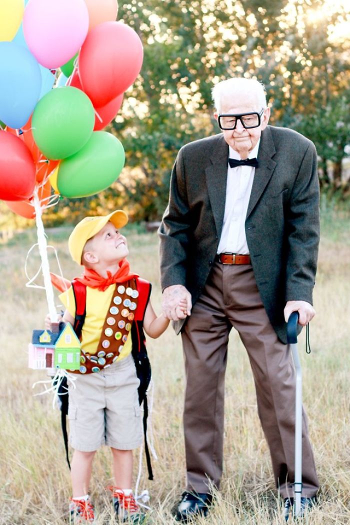 Mom Thought She Won&#8217;t Live To See Her Kids Turning 5, Celebrates It With &#8216;Up&#8217; Themed Photo Shoot