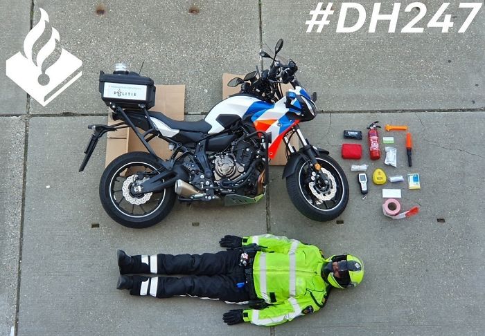 What The Inventories Of Various Emergency Services Look Like Over The World (30 Pics) What The Inventories Of Various Emergency Services Look Like Over The World (30 Pics)