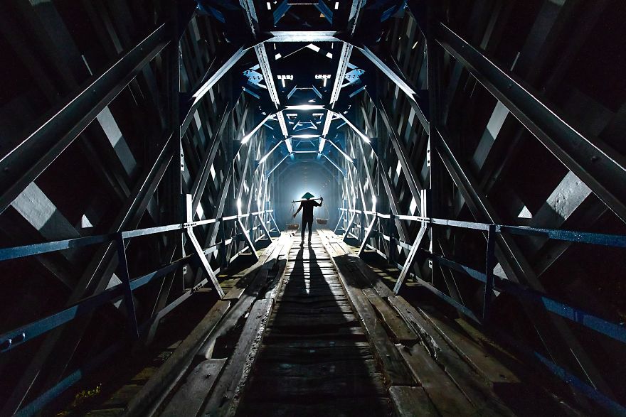 After 9 Months Of Competition And More Than 130,000 Submissions, Here Are The Most Breathtaking Pics Taken This Year (50 Pics) After 9 Months Of Competition And More Than 130,000 Submissions, Here Are The Most Breathtaking Pics Taken This Year (50 Pics)