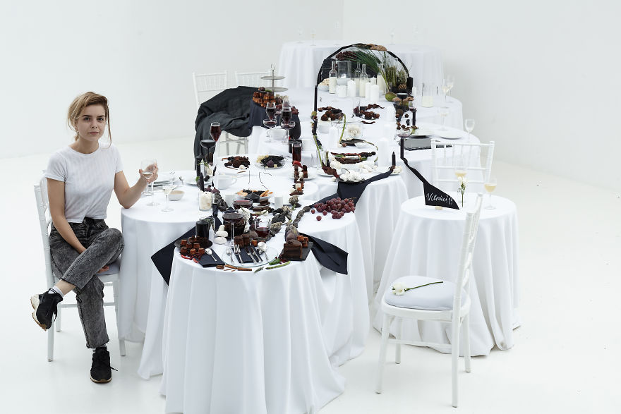Artist Creates A 3D Food Art Piece Depicting Ronaldo And Messi, In Anticipation Of Their Visit To Vilnius Artist Creates A 3D Food Art Piece Depicting Ronaldo And Messi, In Anticipation Of Their Visit To Vilnius